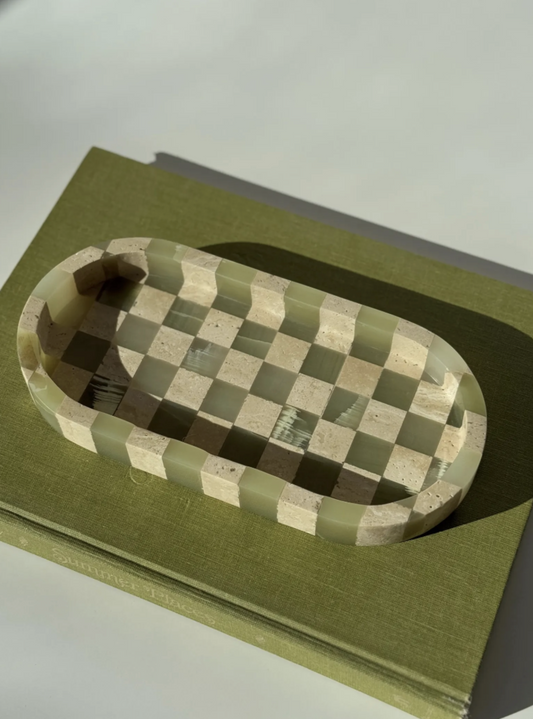 The Retro Checkered Catchall